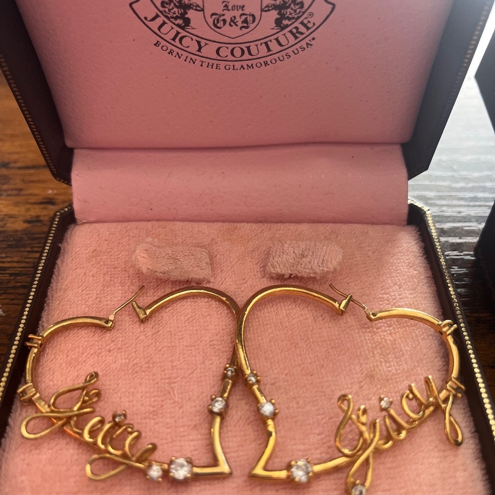 JUICY COUTURE EARRINGS